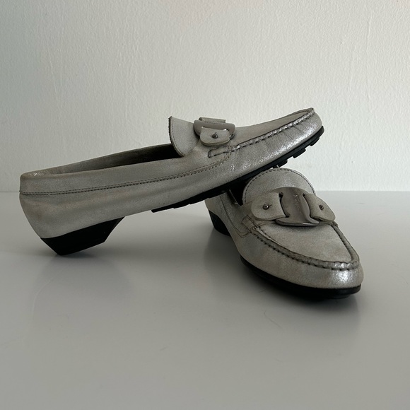 Salvatore Ferragamo | silver suede loafers - Picture 2 of 11